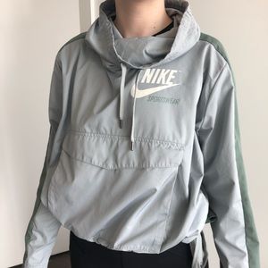 Nike Retro Windbreaker Jacket